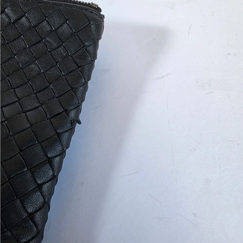 Bottega Veneta Woven Unisex pouch - Picture 7 of 7